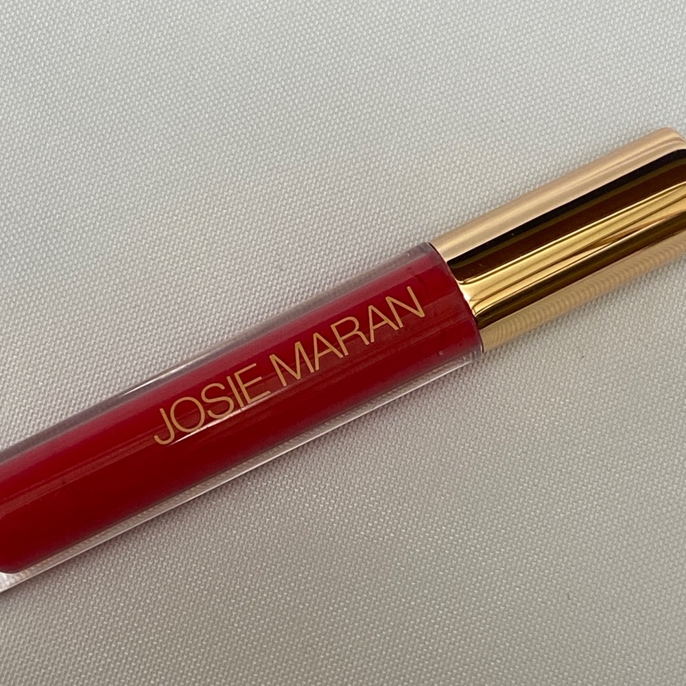 Josie Maran Argan Natural Volume Lip Gloss in Play date 2.95 mL 0.10 fl oz